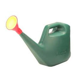 WATERING CAN IN